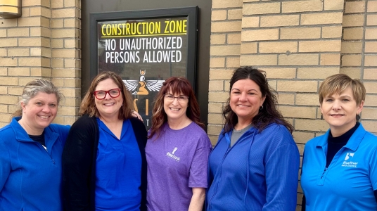 Blue River Arts Council group waits for Marquee